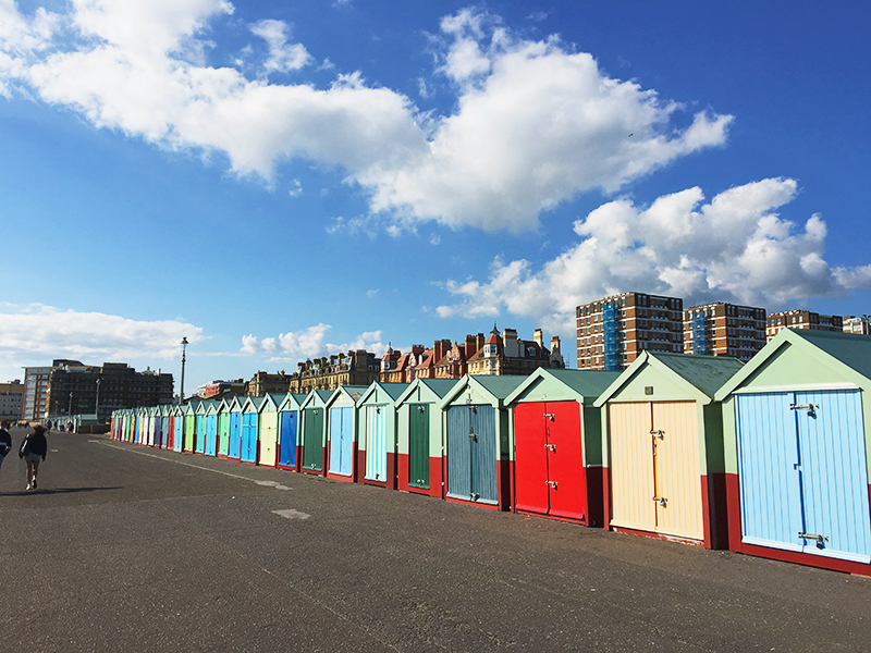 Day trip idea from London: colorful Brighton + a free map! My art bucket list